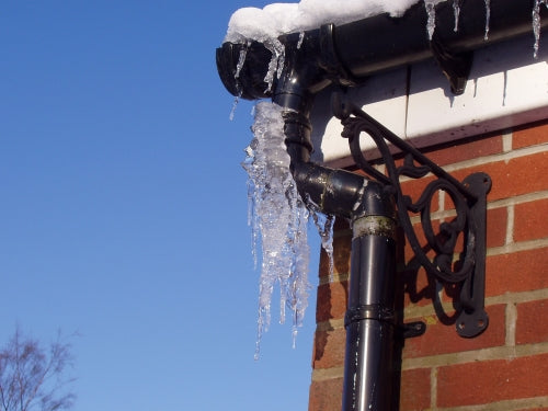 How to Thaw Frozen Pipes