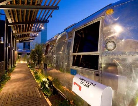Rooftop Trailer Park: 7 ‘Mobile Home’ Penthouses for Rent